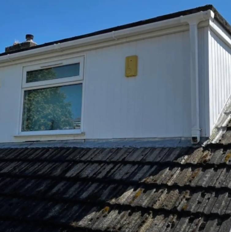 roof cleaning cheltenham